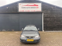 Toyota Avensis Wagon - 1.8-16V Linea Luna