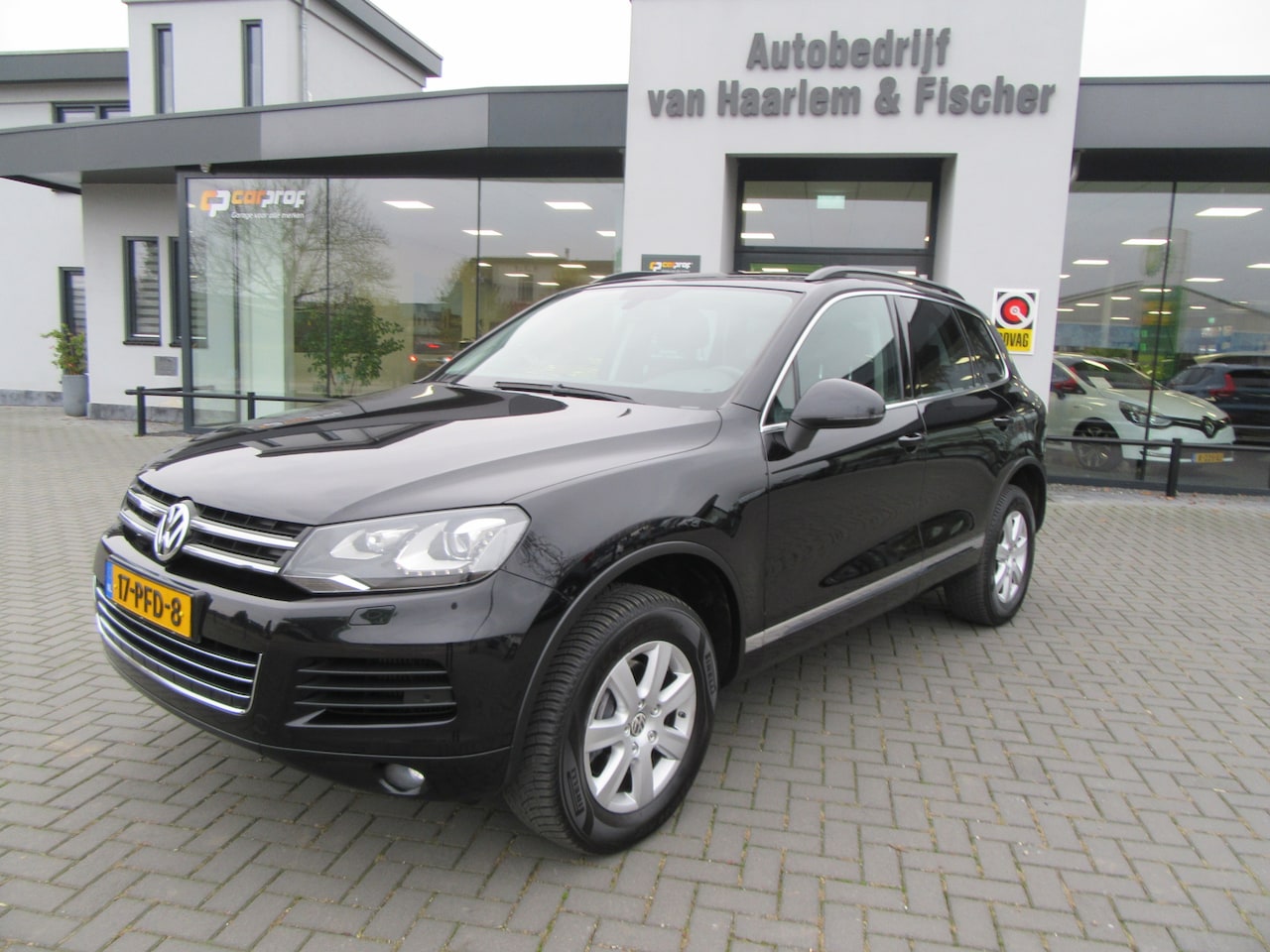 Volkswagen Touareg - 3.0 TDI Highline 3.0 TDI Highline, Luchtvering, Leder, Xenon - AutoWereld.nl