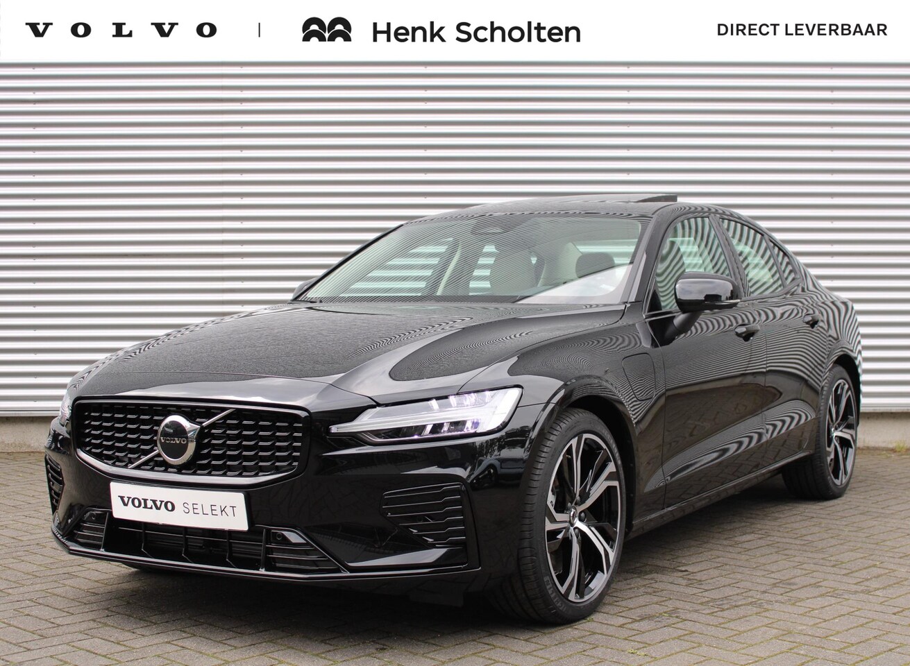 Volvo S60 - Recharge T6 AWD AUT8 350PK Plus Dark, Panoramisch Schuif-/Kanteldak, Power Seats Met Geheu - AutoWereld.nl