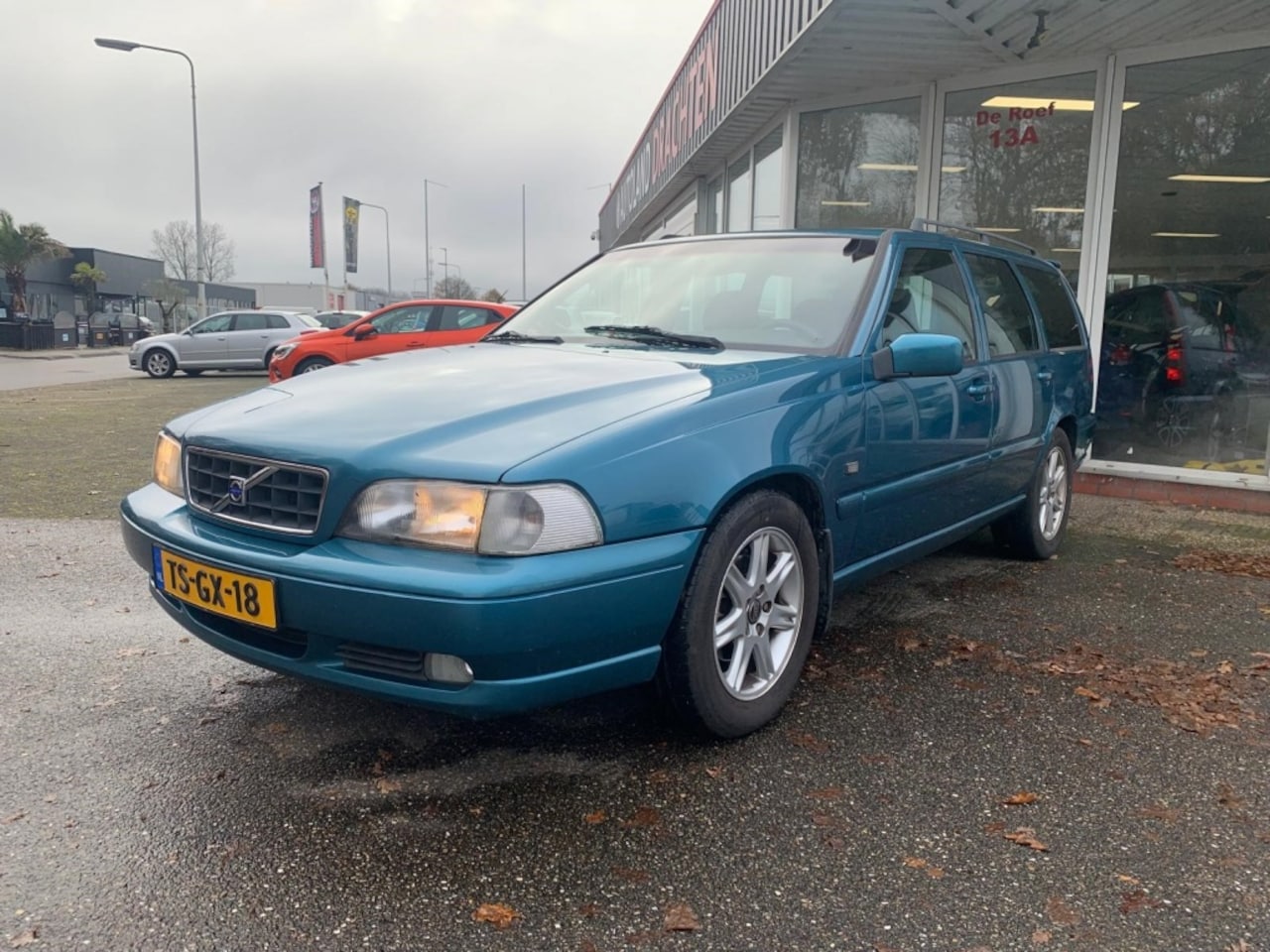 Volvo V70 - 2.5 Comfort-Line 2.5 Comfort-Line - AutoWereld.nl