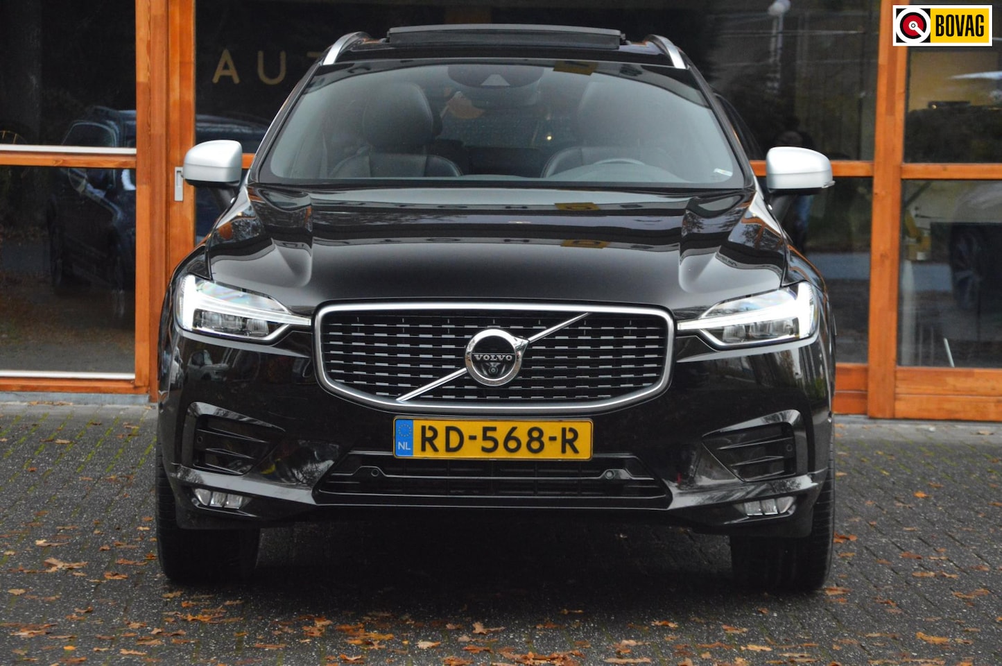 Volvo XC60 - 2.0 D4 AWD R-Design | 360º Camera | Stoelventilatie | Pilot-Assist | BLIS | Rondom Stoelve - AutoWereld.nl