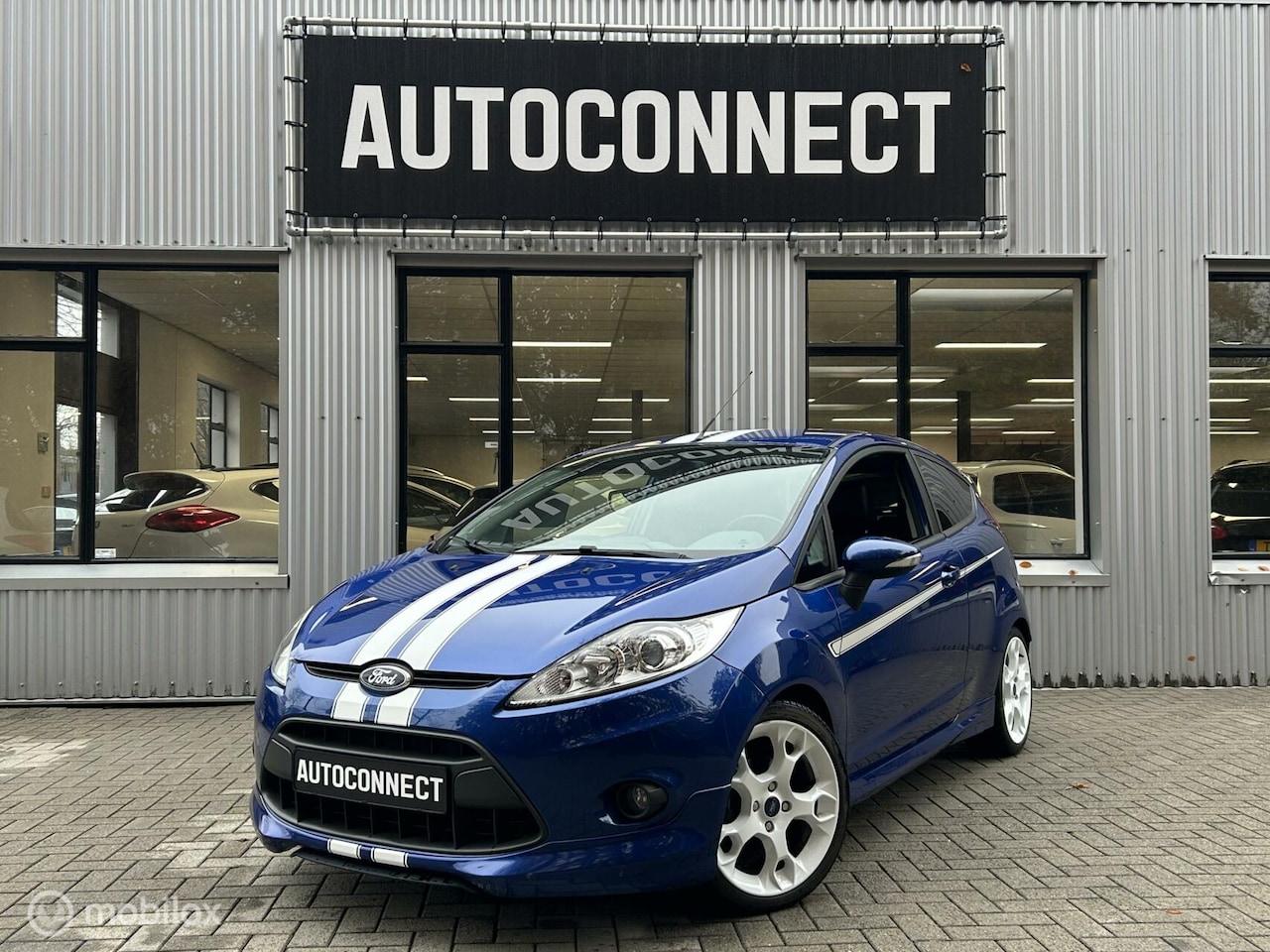 Ford Fiesta - 1.6 Metal 1.6 Metal, LEDER, CAMERA, STOELVERWARMING,135 PK - AutoWereld.nl