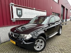 BMW X3 - 2.5i // Navi // Clima // Pano.dak // Cruise control // Trekhaak