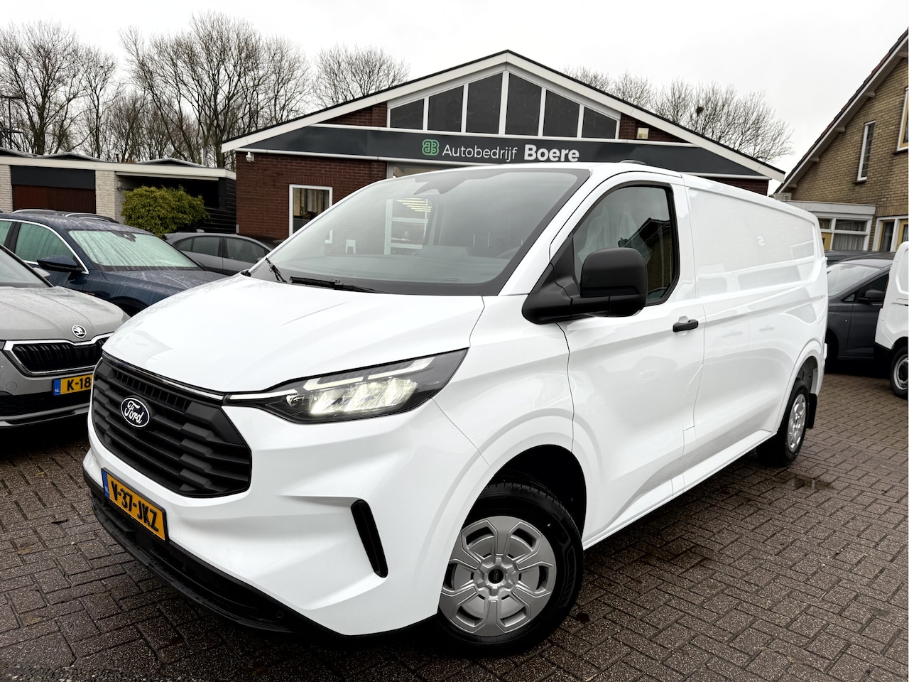 Ford Transit Custom - 320 2.0 TDCI 136pk L2H1 Trend Nieuw, 4x op voorraad! - AutoWereld.nl