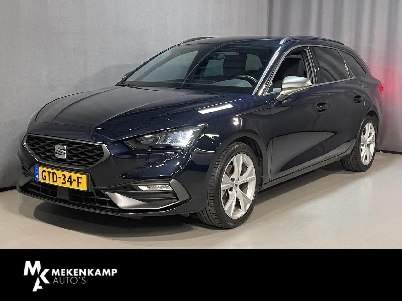 Seat Leon Sportstourer - 1.5 eTSI FR Business 17"/Stoel + stuurverwarming/PDC/Apple Carplay & Android Auto/Keyless/ - AutoWereld.nl