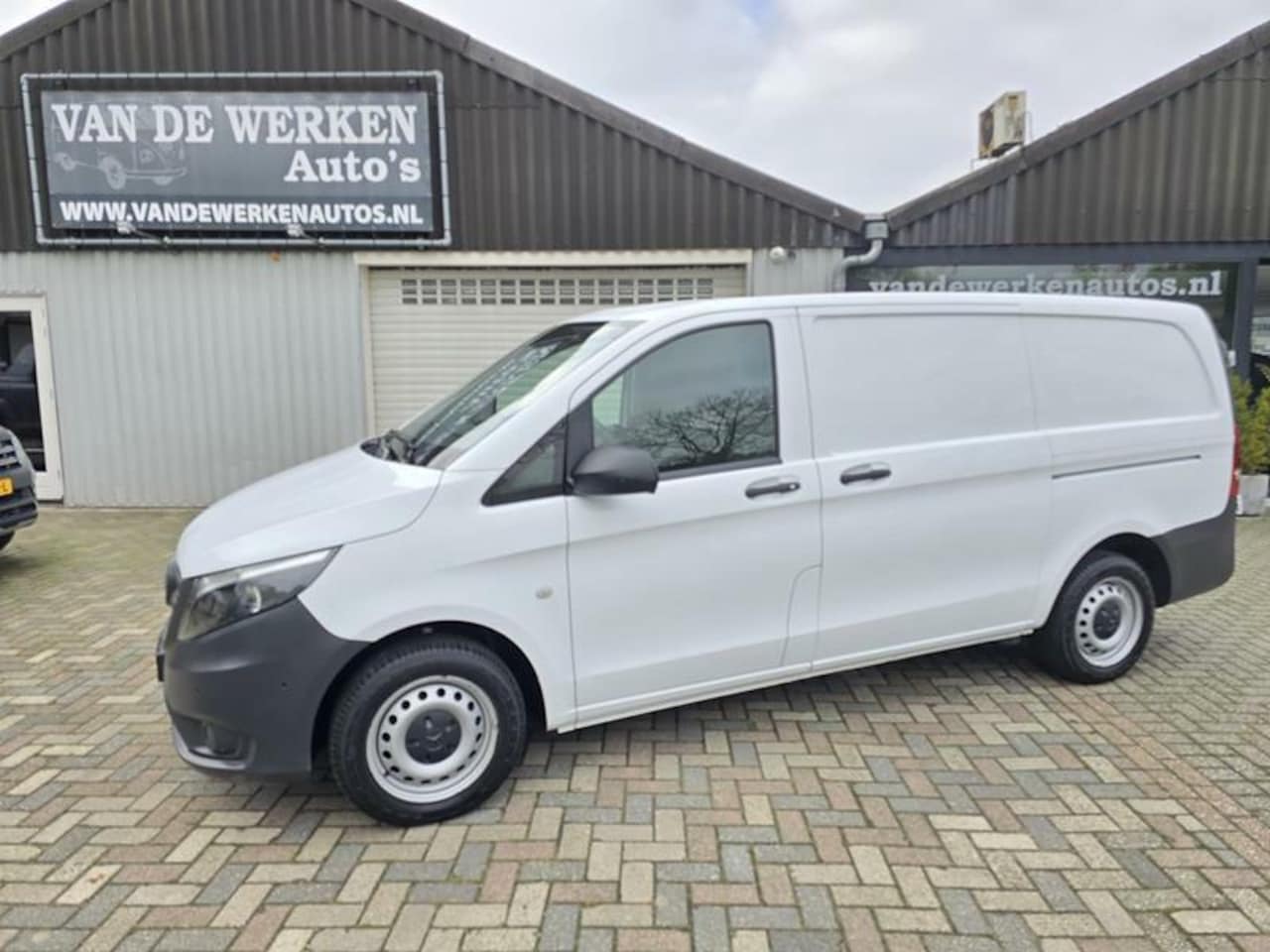 Mercedes-Benz Vito - Bestel 114 CDI Functional Lang Comfort 2x schuifdeur|Airco|Navi|Camera|43 dkm Nap!!! - AutoWereld.nl