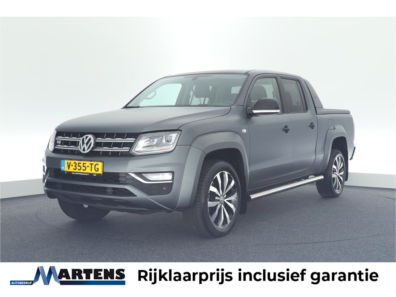 Volkswagen Amarok - 3.0 TDI 225pk DSG 4Motion DC Aventura Matgrijs Trekhaak Camera Leder Navigatie - AutoWereld.nl