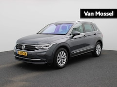 Volkswagen Tiguan - 1.5 TSI Life 131 PK | Apple Carplay | Stoelverwarming | Stuurwielverwarming | Achterklep E