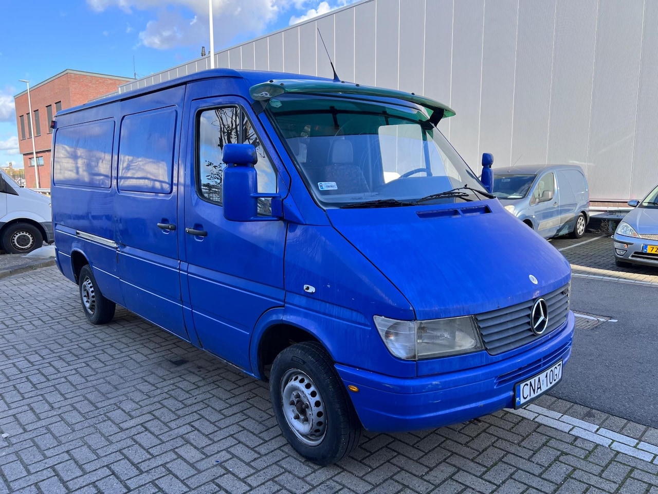 Mercedes-Benz Sprinter - 208 D lang/hoog Medium -+31641468730 - AutoWereld.nl