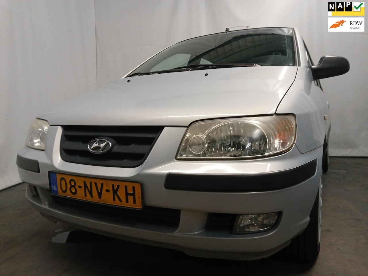 Hyundai Matrix - 1.6i Cool - Airco - Trekhaak - Export - AutoWereld.nl