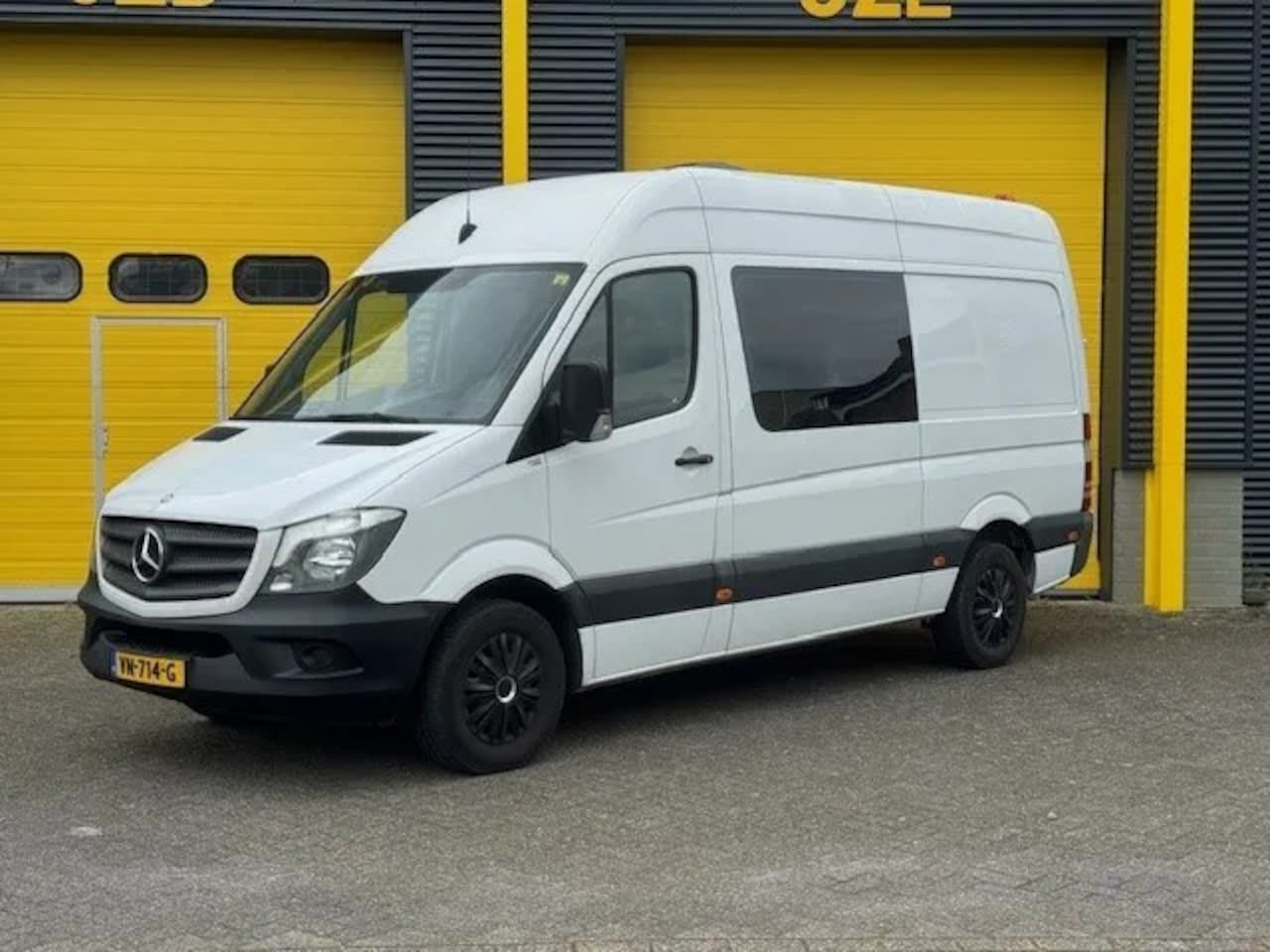 Mercedes-Benz Sprinter - L2 H2 130PK Airco/Cruise/Camera/Camperbouw - AutoWereld.nl