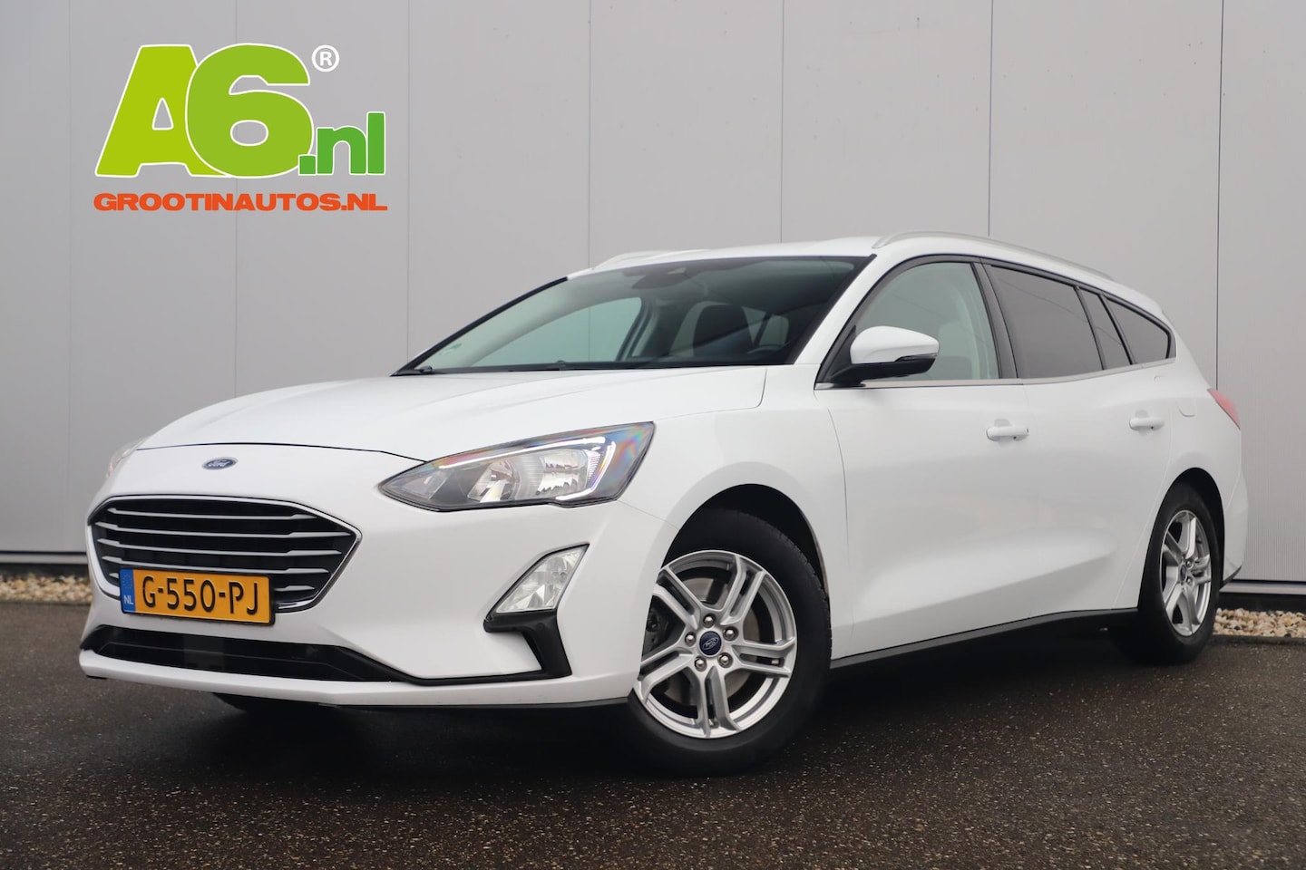 Ford Focus Wagon - 1.0 EcoBoost Trend Edition Business Trekhaak 16 inch LMV Navigatie Carplay Android Airco C - AutoWereld.nl