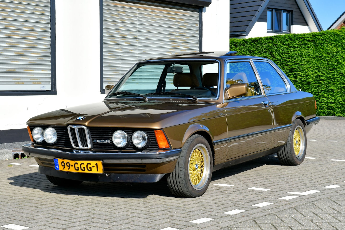 BMW 3-serie - 323i vol opties! - AutoWereld.nl