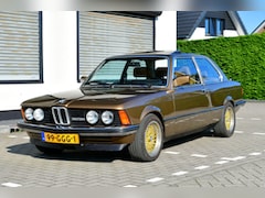 BMW 3-serie - 323i vol opties!