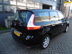 Renault Grand Scénic - 1.4 TCe 131pk Dynamique 7-Persoons Navi Clima