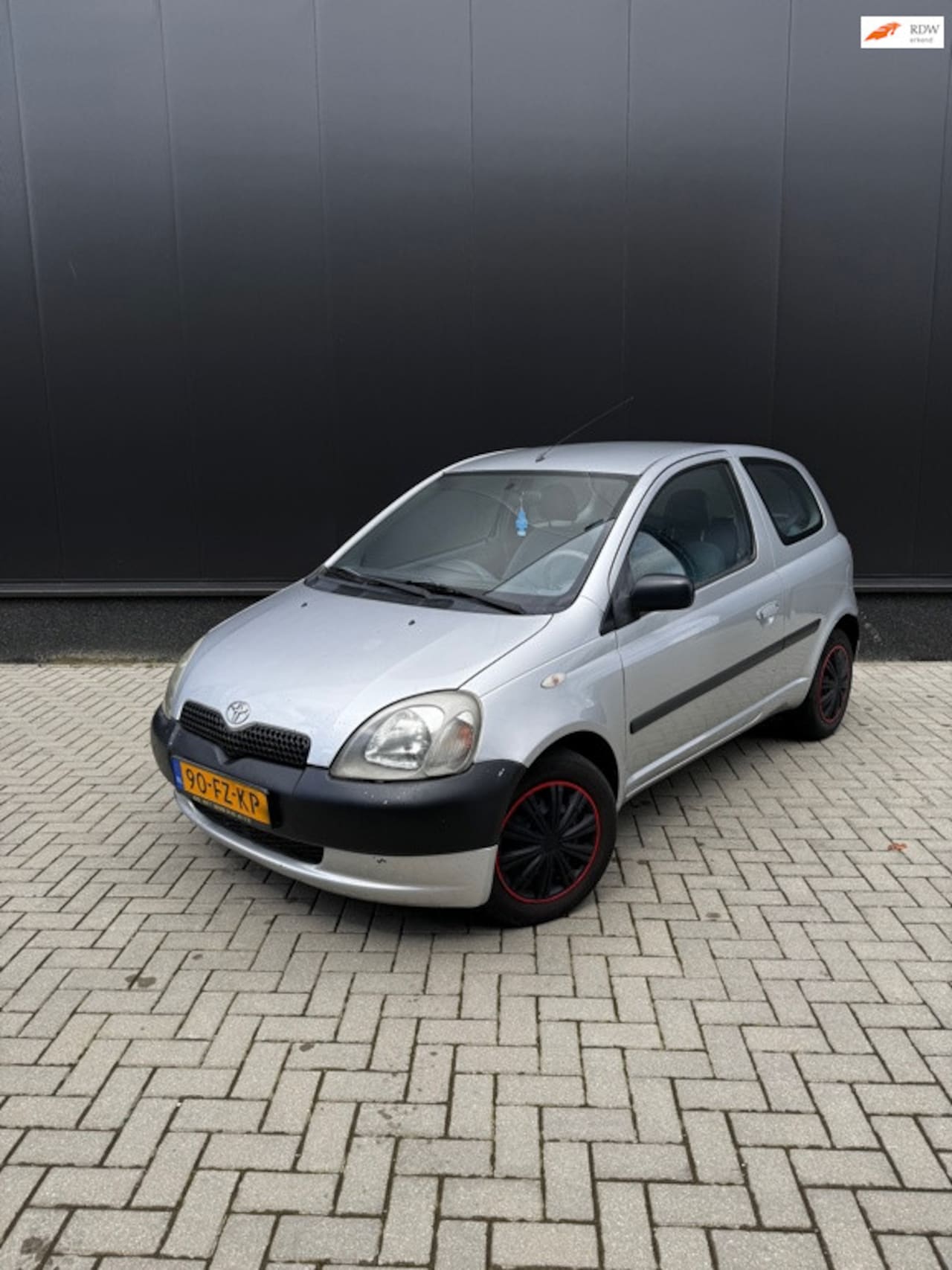 Toyota Yaris - 1.0-16V VVT-i Terra 1.0-16V VVT-i Terra - AutoWereld.nl