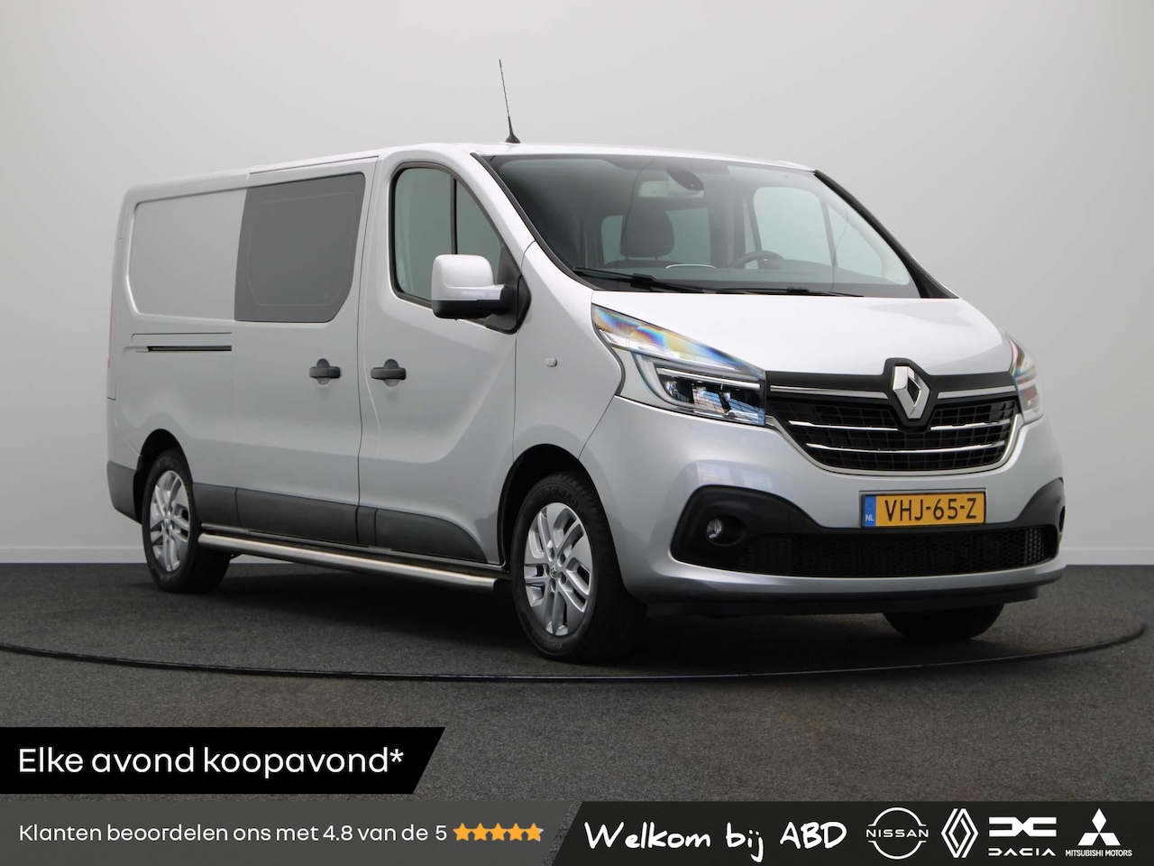 Renault Trafic - 2.0 dCi 120pk T29 L2H1 DC Business | Betimmering | Trekhaak | Dubbele Cabine | - AutoWereld.nl