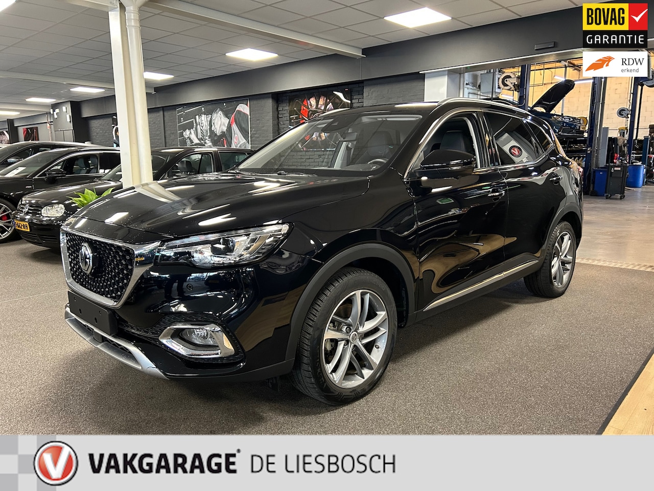 MG EHS - 1.5 TGDI Luxury PHEV / automaat / 360camera / Leder/ carplay/ Panorama-dak - AutoWereld.nl