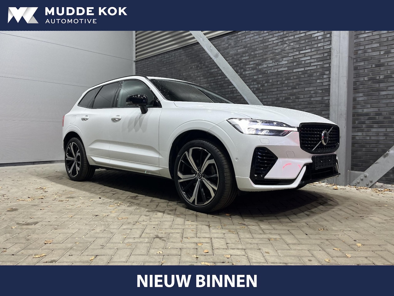 Volvo XC60 - T6 Recharge Plus Dark | Long Range | Trekhaak | 360° Camera | 21 Inch | Panoramadak | ACC - AutoWereld.nl