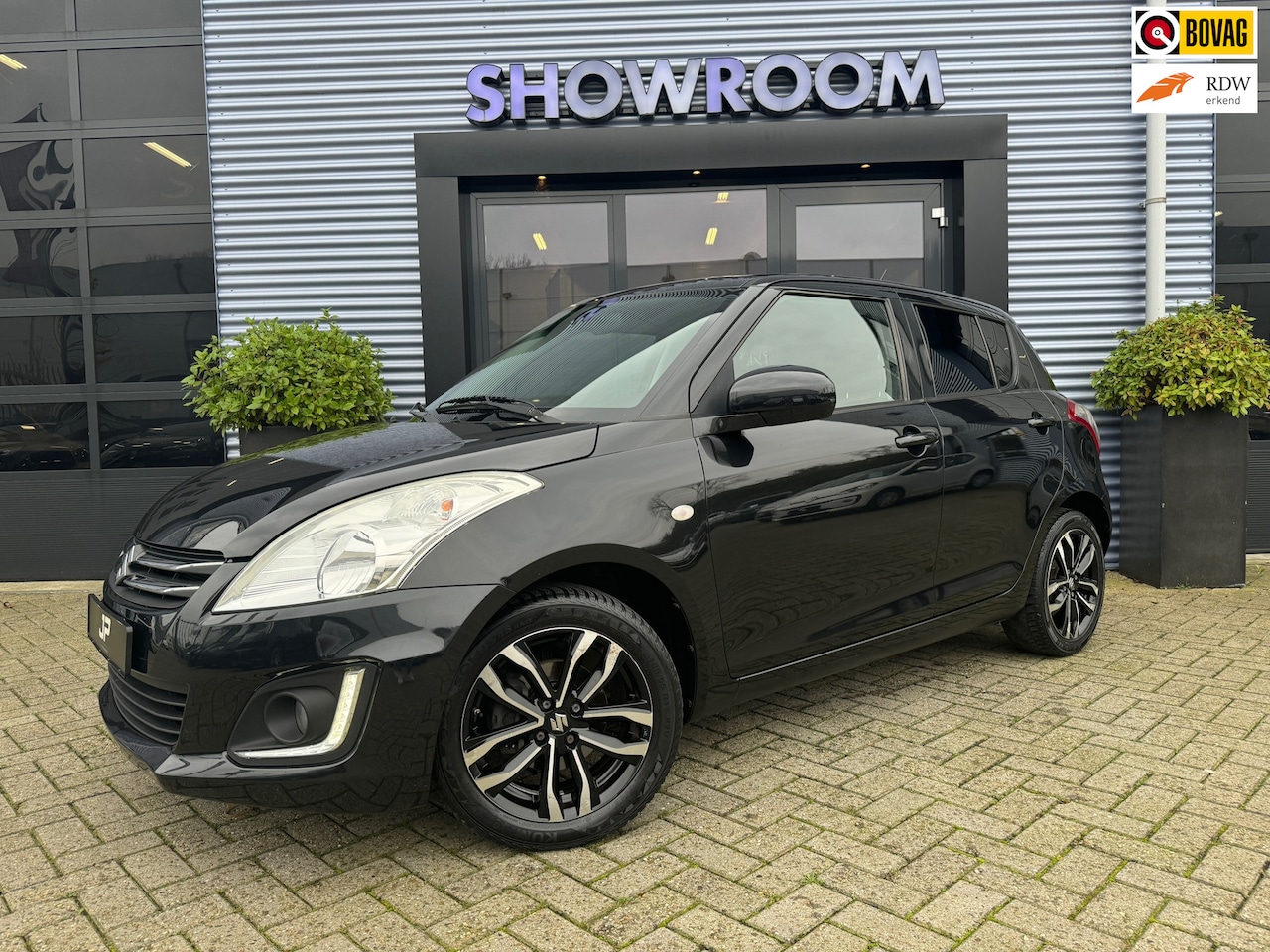 Suzuki Swift - 1.2 Comfort EASSS Cruise|Airco|Lichtmetalenvelgen - AutoWereld.nl