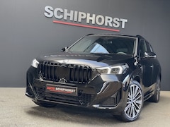 BMW X1 - x-Drive 25e M-Sport/20 inch/trekhaak/elec stoelen/leer/harman ka