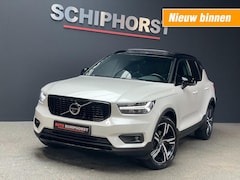 Volvo XC40 - T3 163pk R-Design Panoramadak/trekhaak/Harman kardon