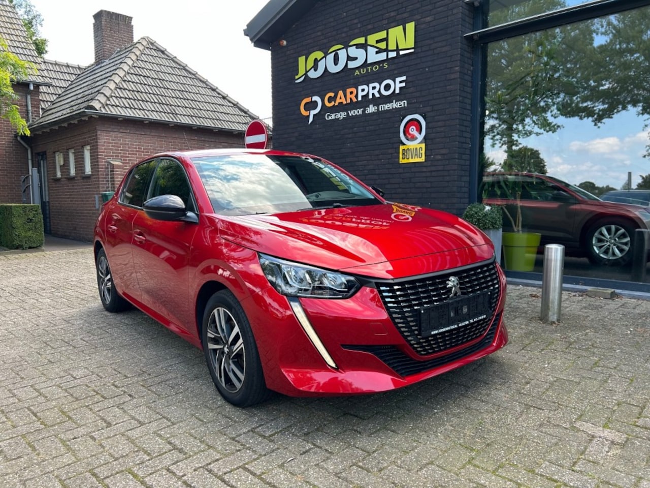 Peugeot 208 - 1.2 PT ALLURE PACK - AutoWereld.nl