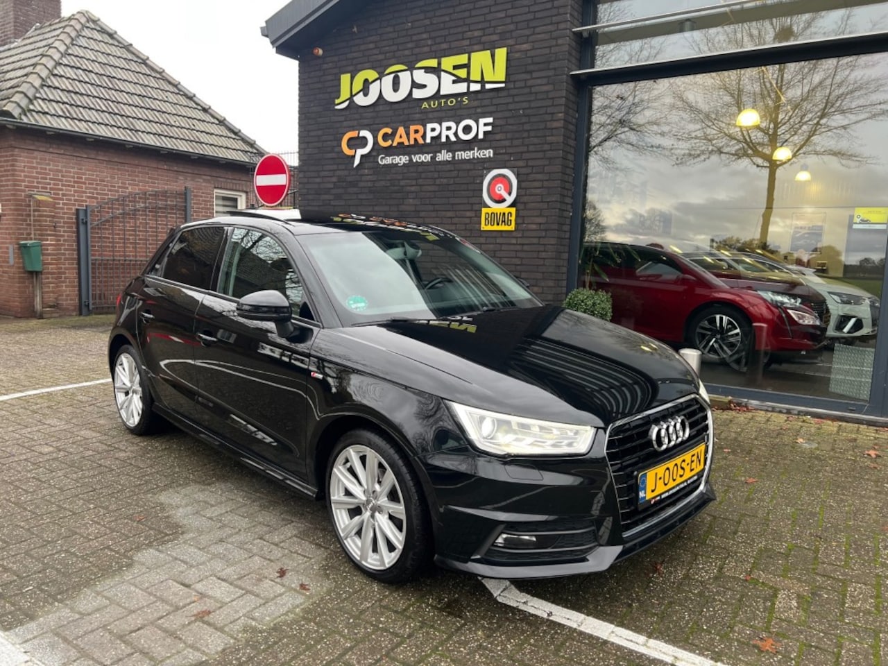 Audi A1 - 1.0 TFSI SP. PRO L S LINE - AutoWereld.nl