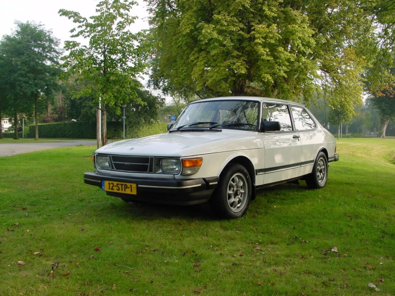 Saab 90 - AutoWereld.nl