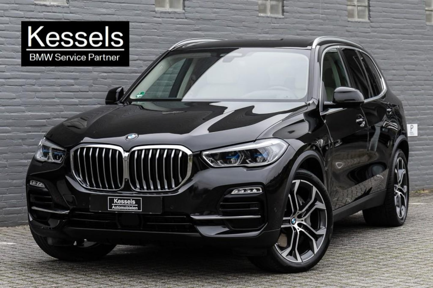 BMW X5 - 45e / Trekhaak / M-Sport / Head-Up / Laserlicht / HiFi - AutoWereld.nl