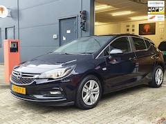 Opel Astra - 1.4 Online Edition / NWE BEURT + REMMEN / P.SENSOR / CLIMATE CONTR. / CARPLAY / PRIVACY GL