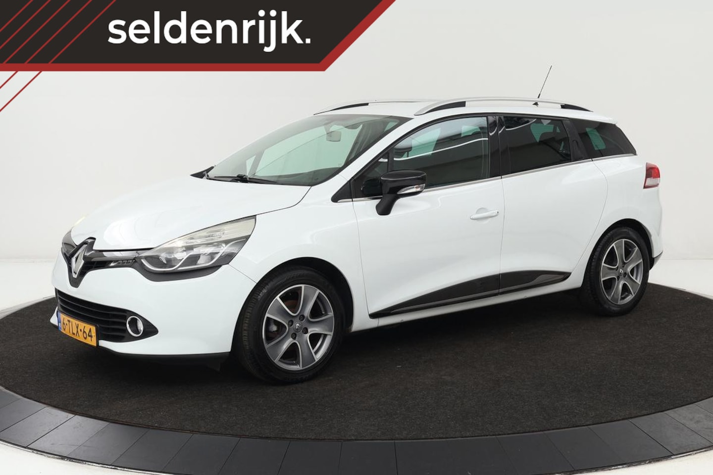 Renault Clio - 0.9 TCe | Trekhaak | Navigatie | PDC | Bluetooth | Airco | Cruise control - AutoWereld.nl