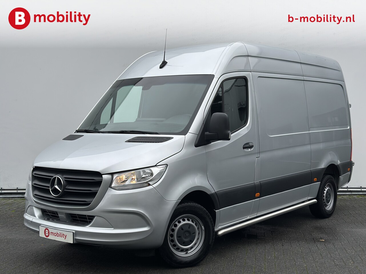 Mercedes-Benz Sprinter - 315 CDI L2H2 Automaat Apple CarPlay | Achteruitrijcamera | Navigatie | Betimmering | Cruis - AutoWereld.nl