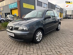 Seat Arosa - 1.4i Stella , Nieuwstaat, particulier, orgineel Nederlandse auto 80 Dkm , boekje-nap