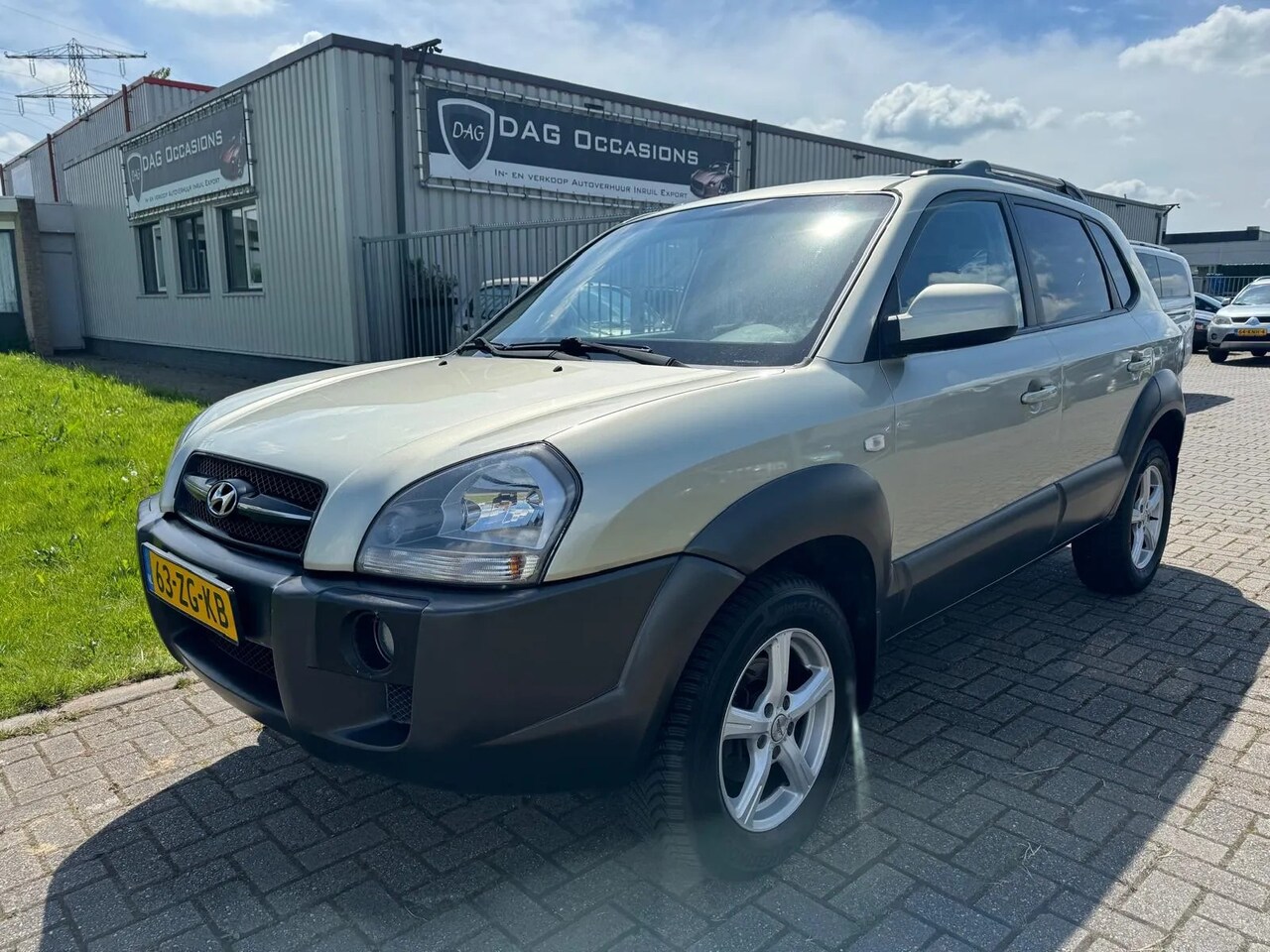 Hyundai Tucson - 2.0i Style 2.0i Style - AutoWereld.nl