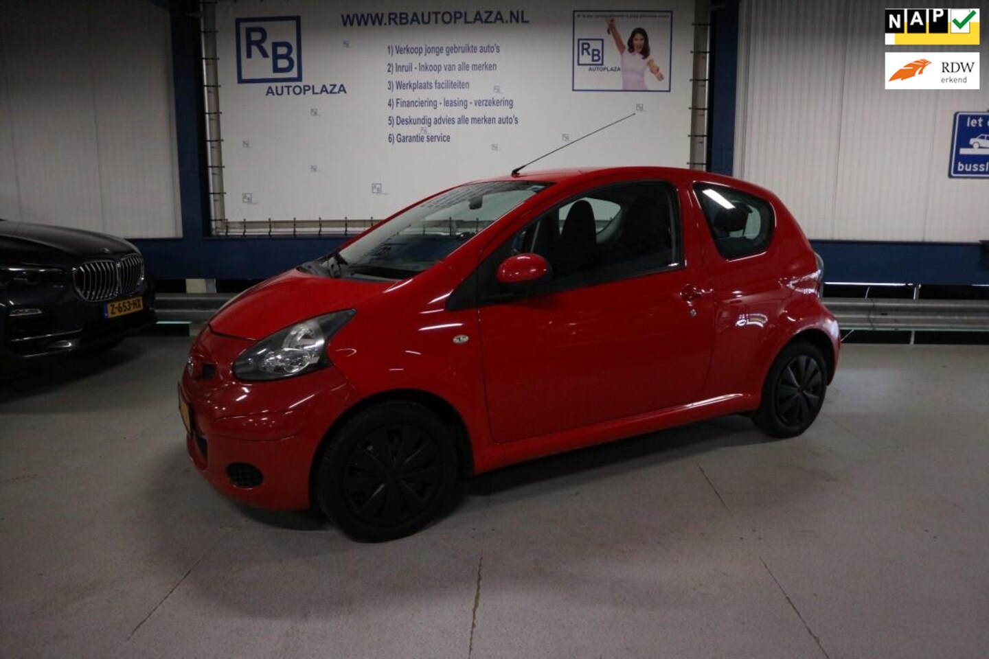 Toyota Aygo - 1.0-12V Access 1.0-12V Access / NIEUWE APK - AutoWereld.nl