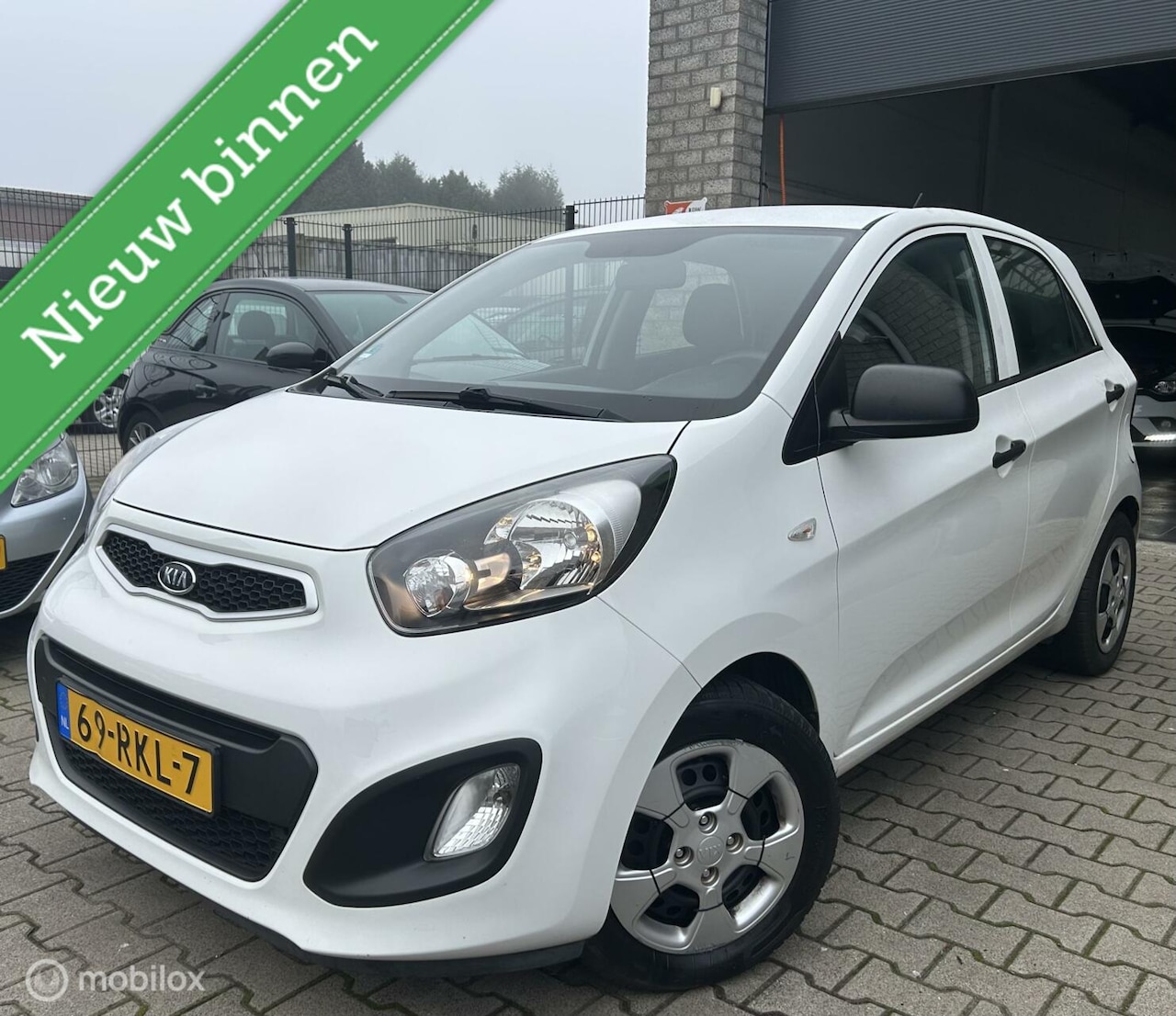 Kia Picanto - 1.0 CVVT Airco / 5DRS / Dealer onderh! / N.A.P - AutoWereld.nl