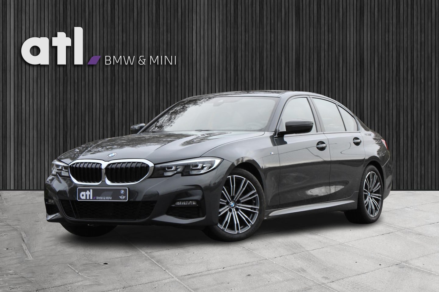 BMW 3-serie - 318d M-Sportpakket M-Pakket, 18" M-sport wielen, Shadow-line, sportstoelen, stoelverwarmin - AutoWereld.nl