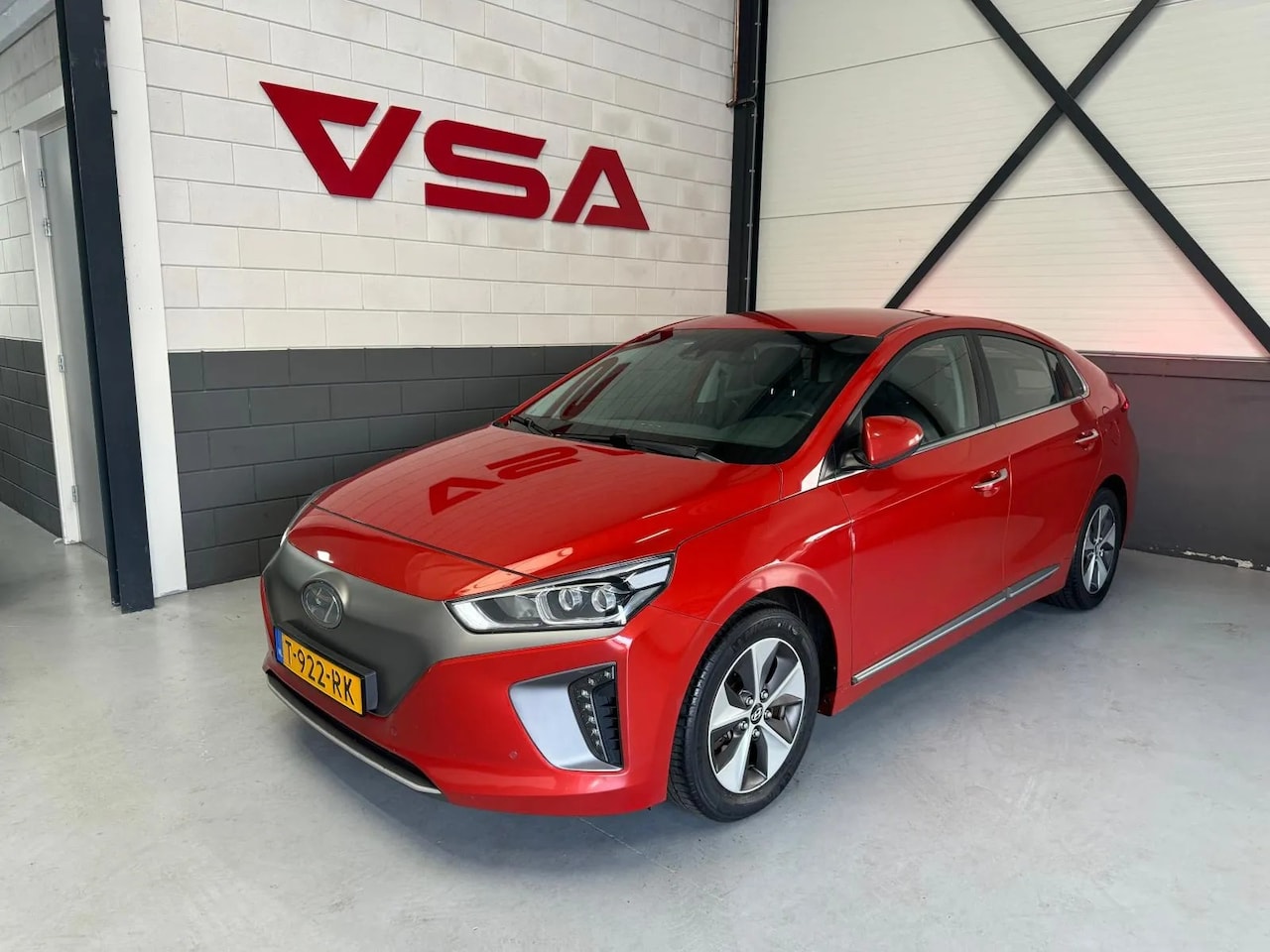 Hyundai IONIQ - Premium EV Premium EV - AutoWereld.nl