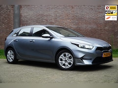 Kia Cee'd - Ceed 1.0 T-GDi DynamicLine, Navigatie, A.rijcamera, Cruise-en Climat Control, PDC achter