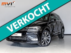 Volkswagen Tiguan - 2.0 TSI 4Motion Highline / 220pk / Trekhaak / Rondomzicht camera /