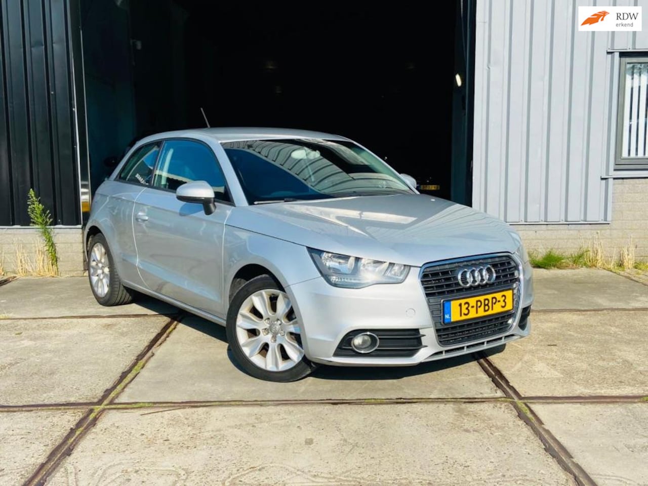 Audi A1 - 1.6 TDI Ambition Pro Line Business 1.6 TDI Ambition Pro Line Business (Navi-Cruis-C-Nette Auto) - AutoWereld.nl