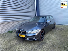 BMW 1-serie - 116i Benzine M// Pakket Nieuwe Apk Garantie