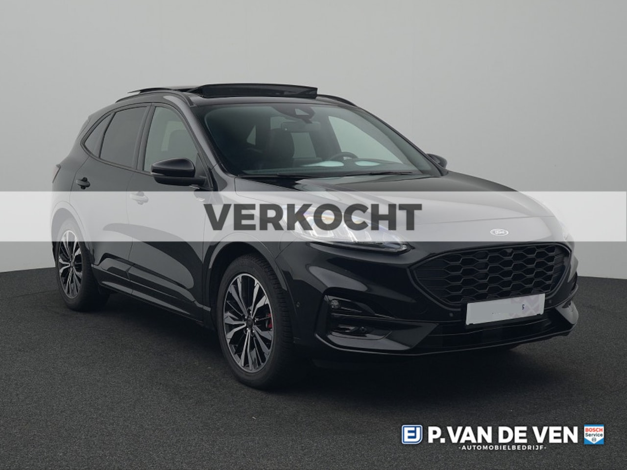 Ford Kuga - 2.5 PHEV ST-Line X 225pk e-CVT Automaat | Elektrisch trekhaak | Full Options! | Panoramada - AutoWereld.nl