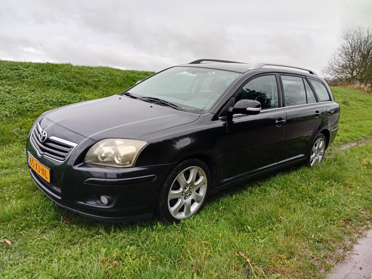 Toyota Avensis Wagon - 2.0 VVTi Luna Business Cruise Climate Control Navi APK 08-'25 Trekhaak Bagagenet - AutoWereld.nl