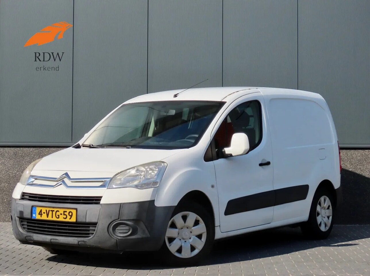 Citroën Berlingo - 1.6 e-HDI 500 Club Economy | Airco | Cruise | NAP - AutoWereld.nl