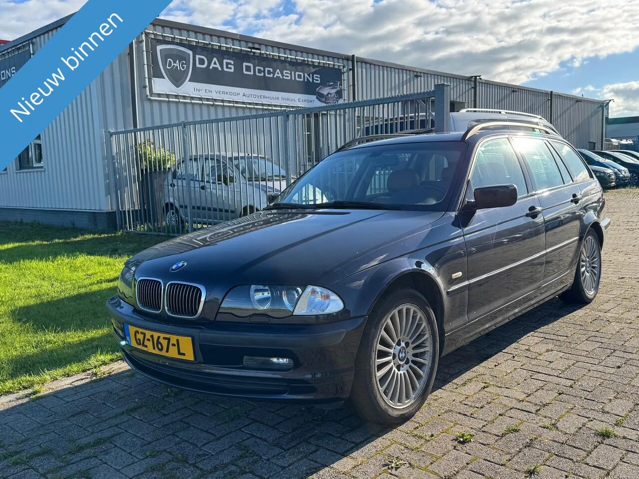 BMW 3-serie Touring - 325xi Executive 325xi Executive - AutoWereld.nl