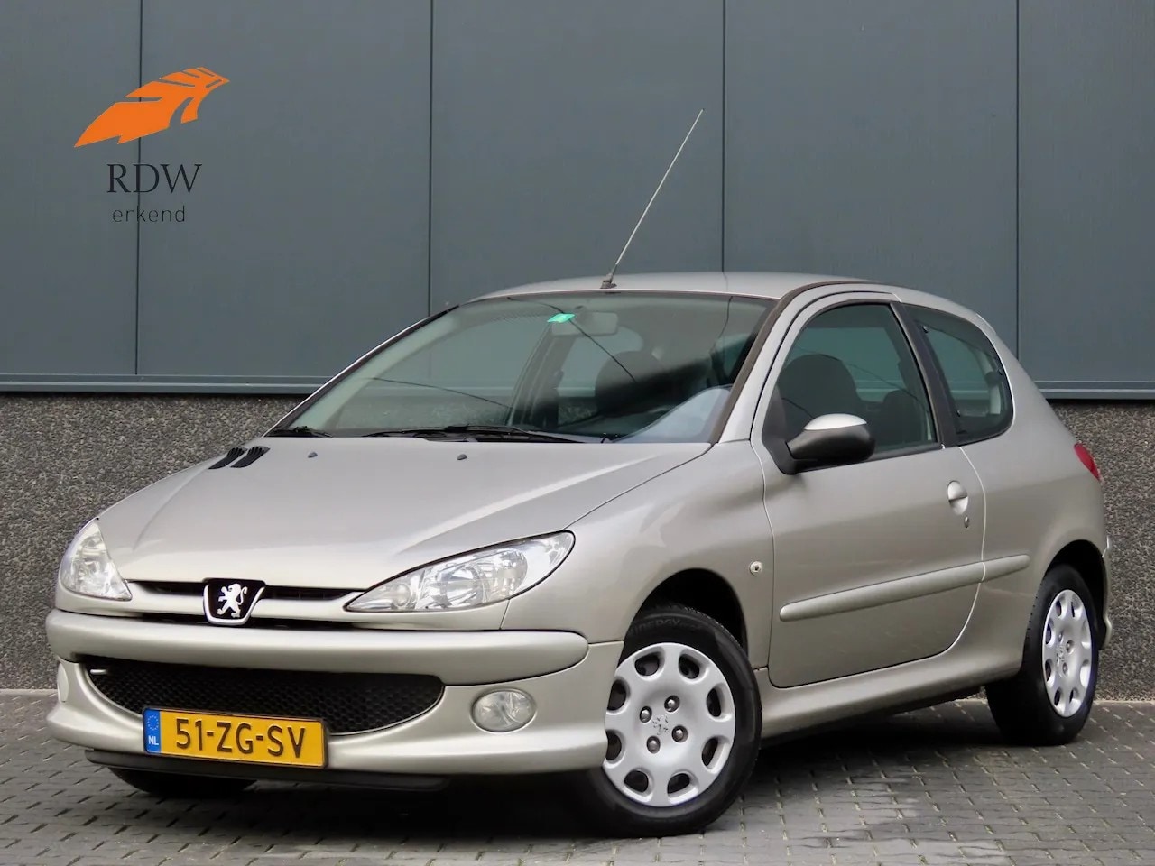 Peugeot 206 - 1.4 Forever 2008 | Airco | NAP - AutoWereld.nl