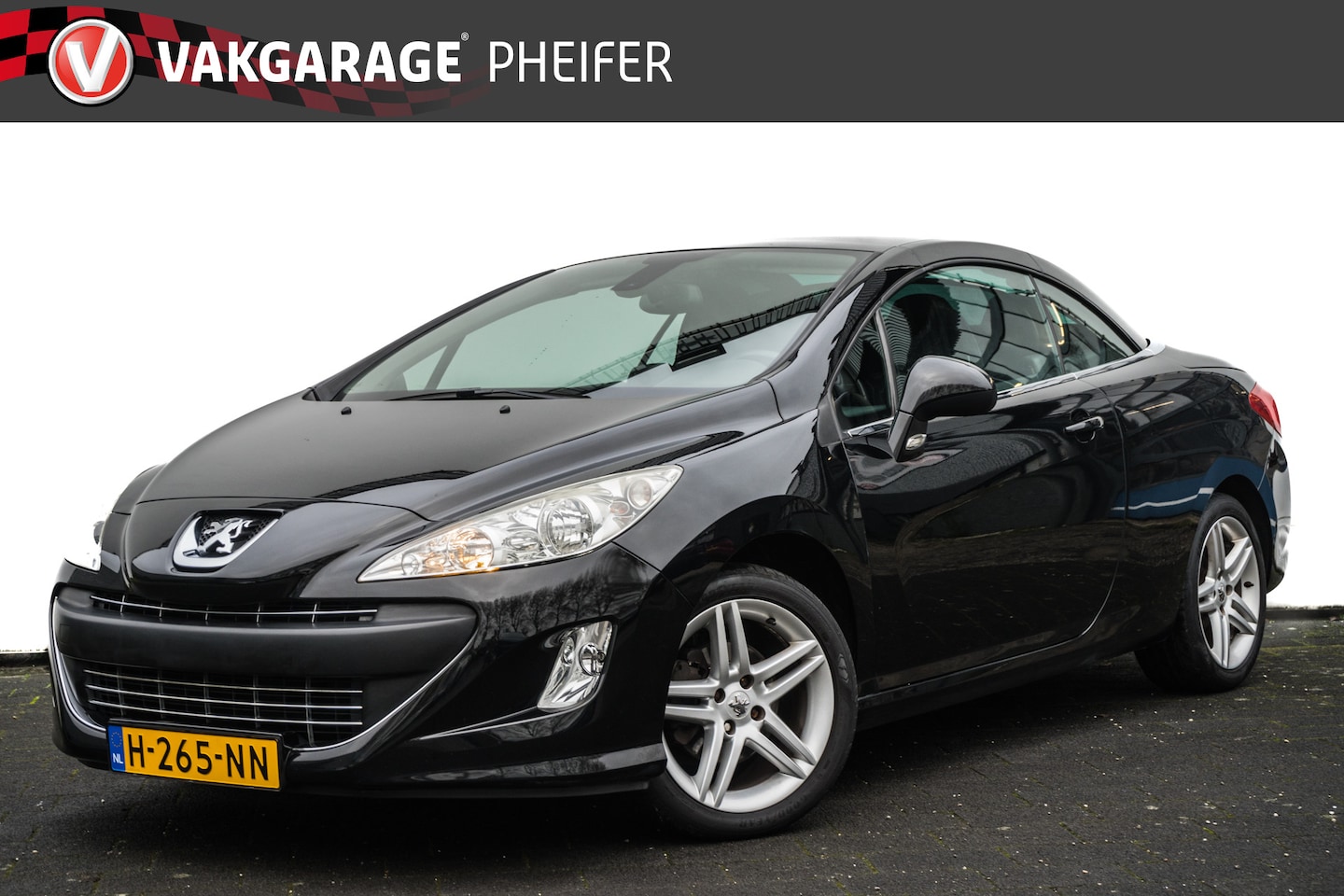 Peugeot 308 CC - 1.6 VTi 120pk Sport Pack Facelift!/ Sportstoelen/ Climate control/ Pdc/ Cruise control - AutoWereld.nl