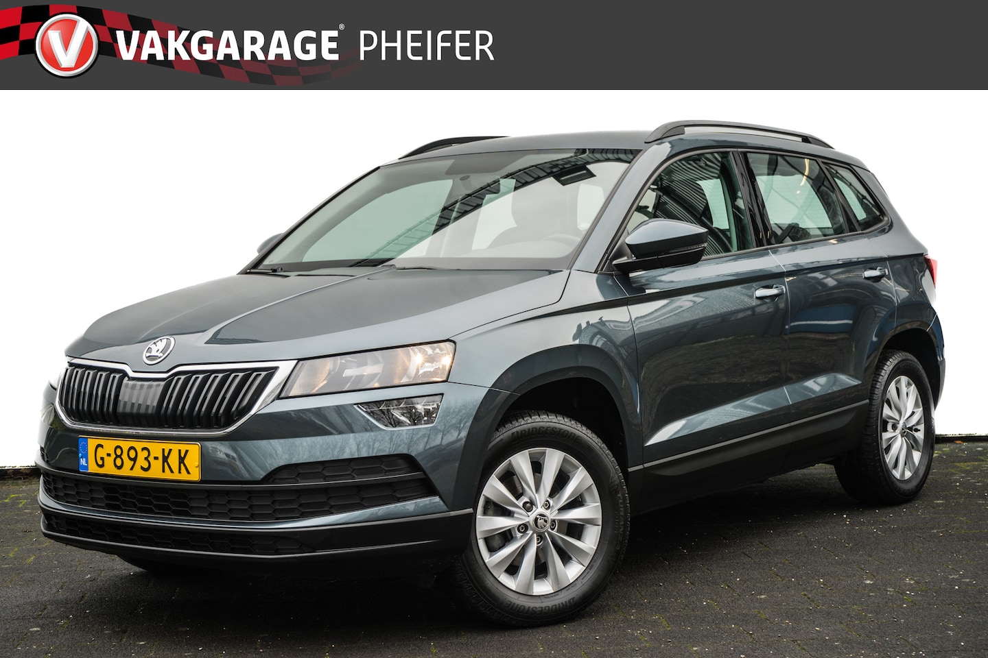 Skoda Karoq - 1.0 TSI 116pk Ambition Full map navigatie/ Carplay/ Airco/ Cruise control - AutoWereld.nl